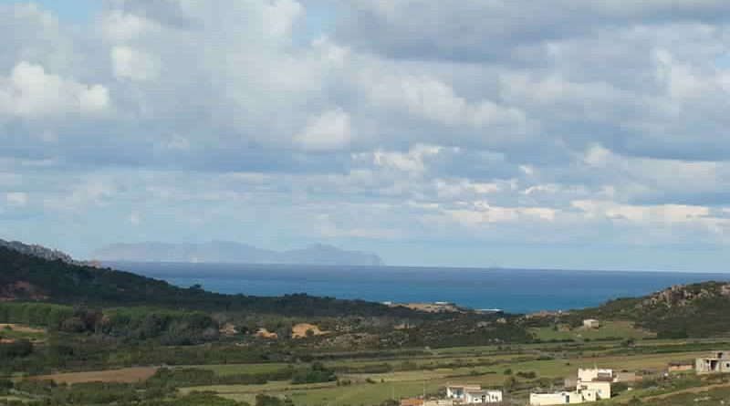 Die Galite-Inseln vom Cap Serrat aus gesehen