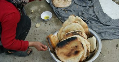 Fertiges Tabouna Brot
