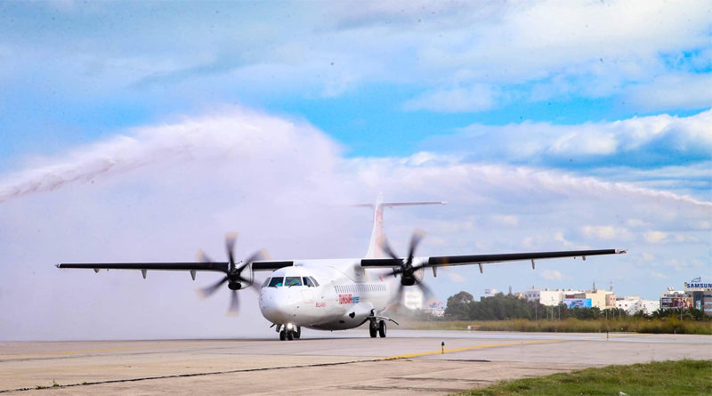 Wassersalut für die erste neue Maschine des Typs ATR72-600 CE an Tunisair Express