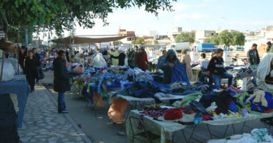 Gebrauchtkleidermarkt (Frip) in Kalaa Kébira bei Sousse